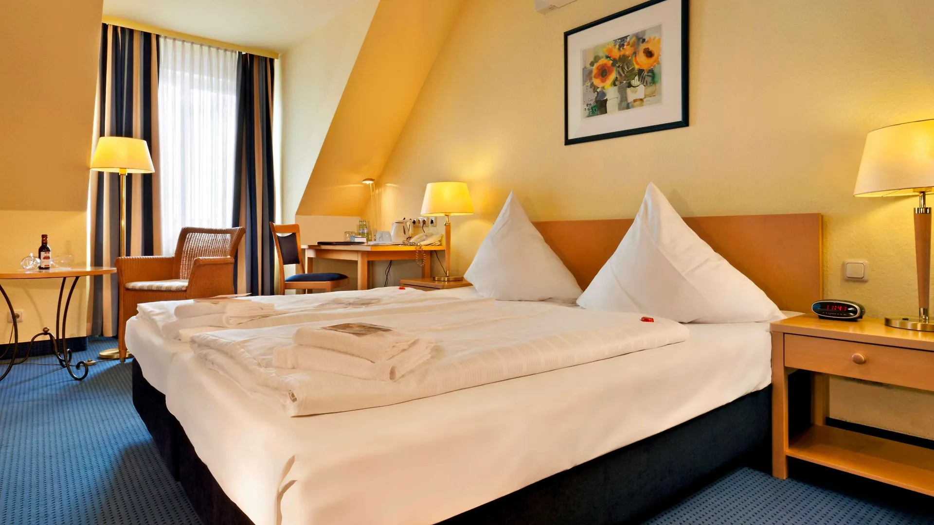 Tryp By Wyndham Luebeck Aquamarin Hotel